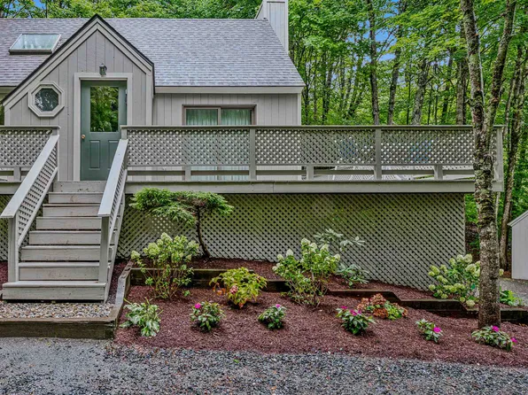 731 Wheelock Rd, Hartford, VT 05047