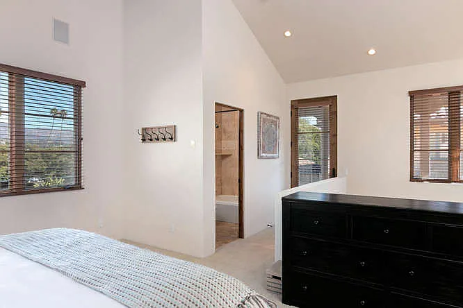 618 Anacapa St #2 — Photo 21
