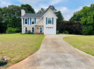 2851 Broxton Mill Ct, Snellville, GA 30039