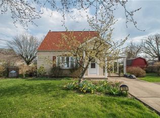 506 Ridgeview Dr, Dravosburg, PA 15034