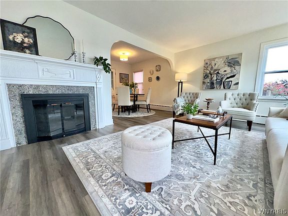 3rd image of 15 Kenton Rd