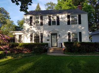 2008 S Lincoln Ave, Springfield, IL 62704