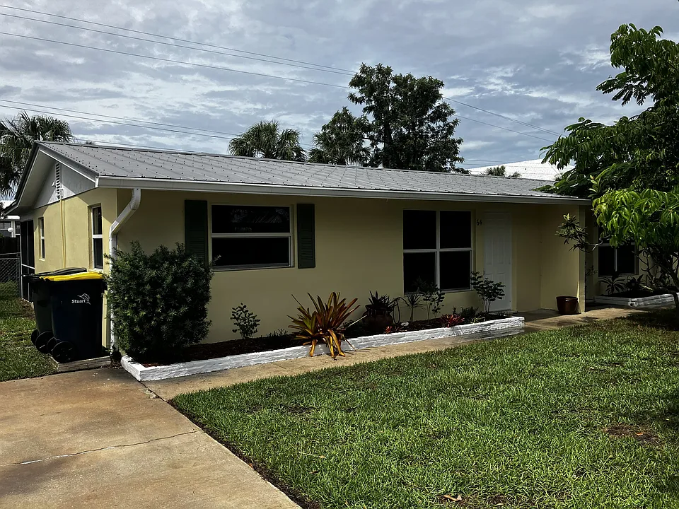 64 SE Sailfish Ln