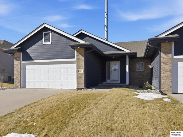 10022 S 179th St, Omaha, NE 68136