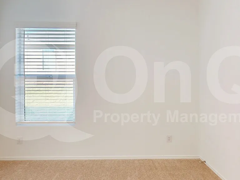 9757 Platteview Rd — Photo 13