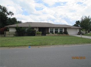 207 Highview Ave, Lehigh Acres, FL 33936
