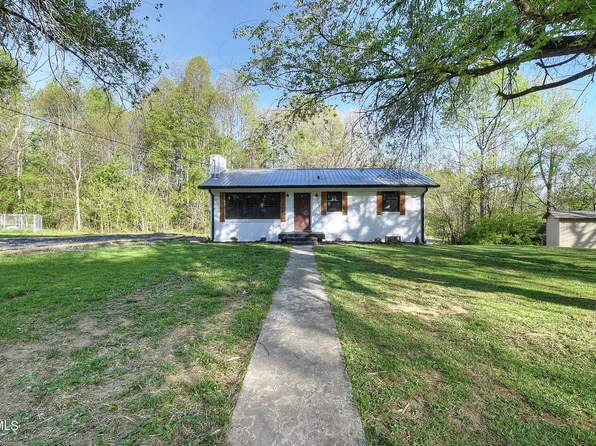 2722 Siam Rd, Elizabethton, TN 37643