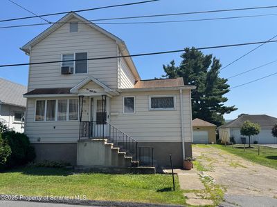 454 Bagnick St, Peckville, PA, 18452