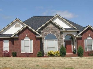 90 Anna Grace Ln, Wetumpka, AL 36092