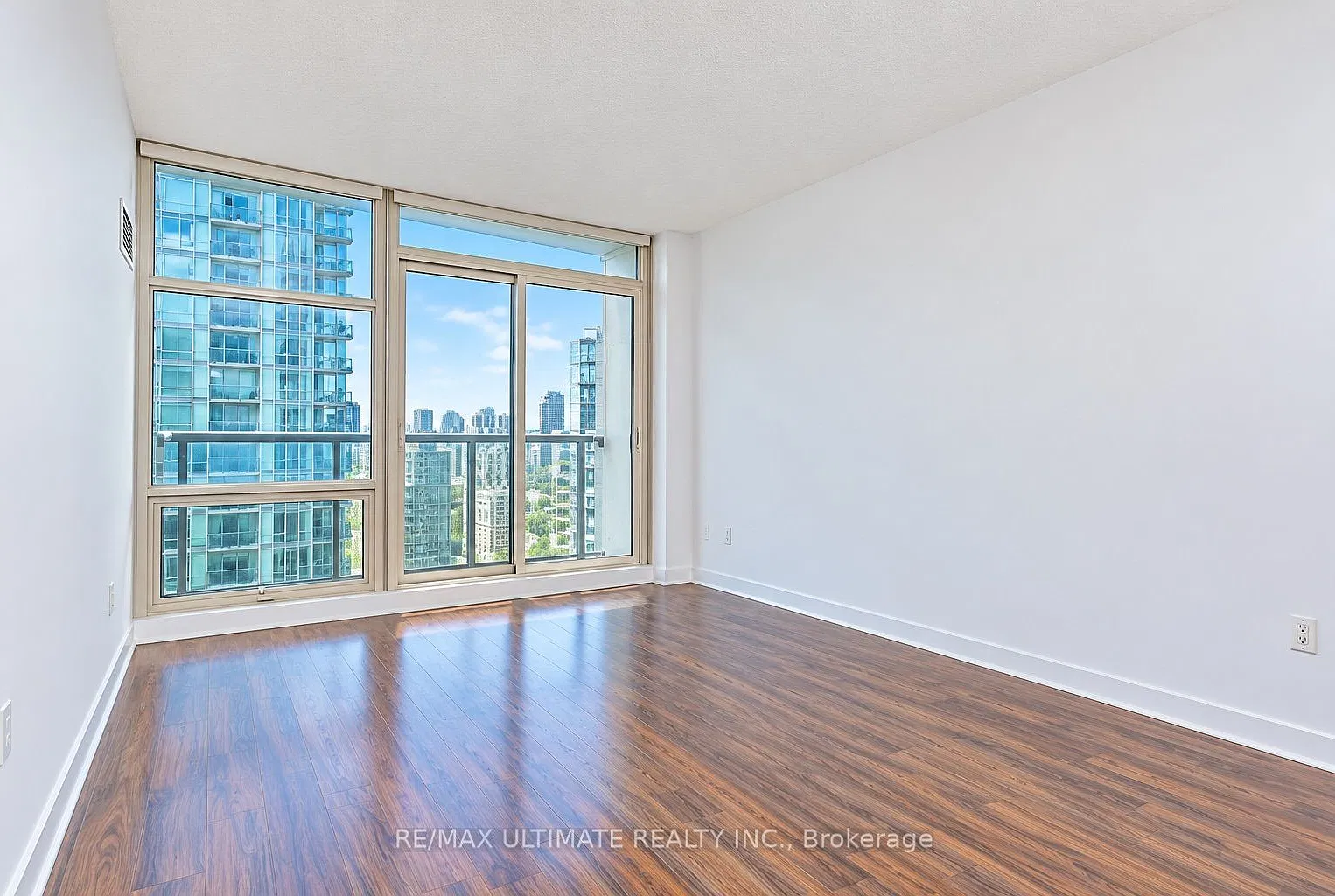 2 bed, $2,750 — Photo 4