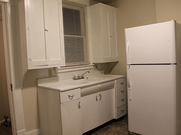 2nd image of 507 N Elson St #2