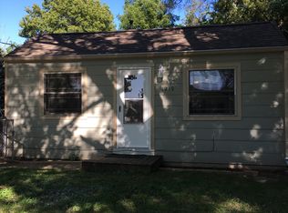 1219 E 36th Ct, Des Moines, IA 50317