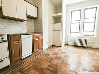 Rented by Sovereign Associates