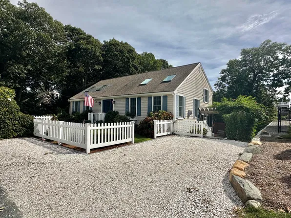 13 South Street, Osterville, MA 02655