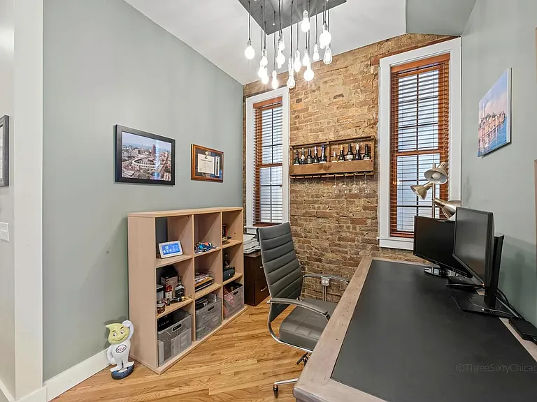 1421 W Augusta Blvd #1F — Photo 11
