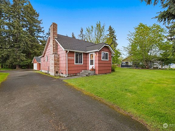 2nd image of 7609 20th Avenue E