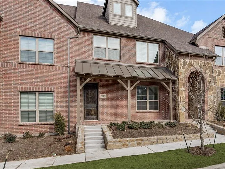 7128 Huckleberry Dr — Photo 1