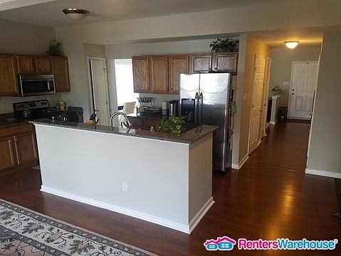 3rd image of 1500 Olde Sage Ct