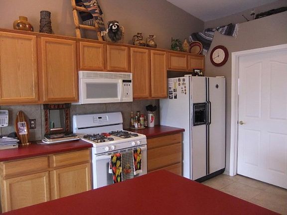 4th image of 924 E Saguaro Dr