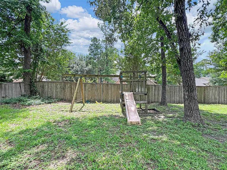 43 W Spindle Tree Cir — Photo 30