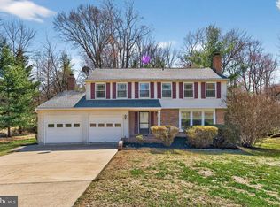 4043 Tarpon Ln, Woodbridge, VA 22193