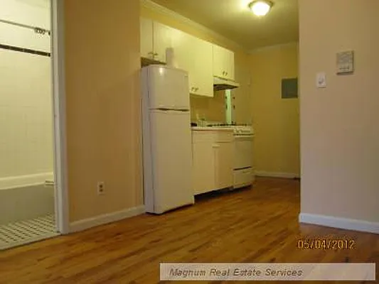 Rented by Magnum Realty Holdings, LLC | media 30