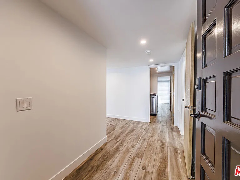 18055 Coastline Dr #2 — Photo 3