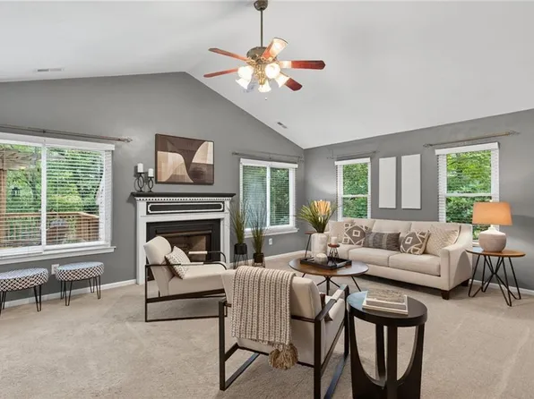 318 Wood Duck Ct, Suffolk, VA 23434