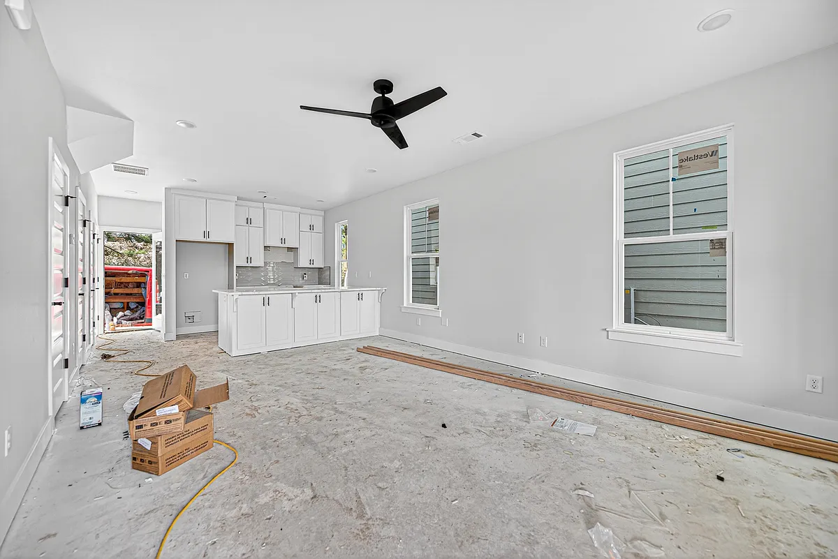 Building Photo - 1441 S Yampa Bnd