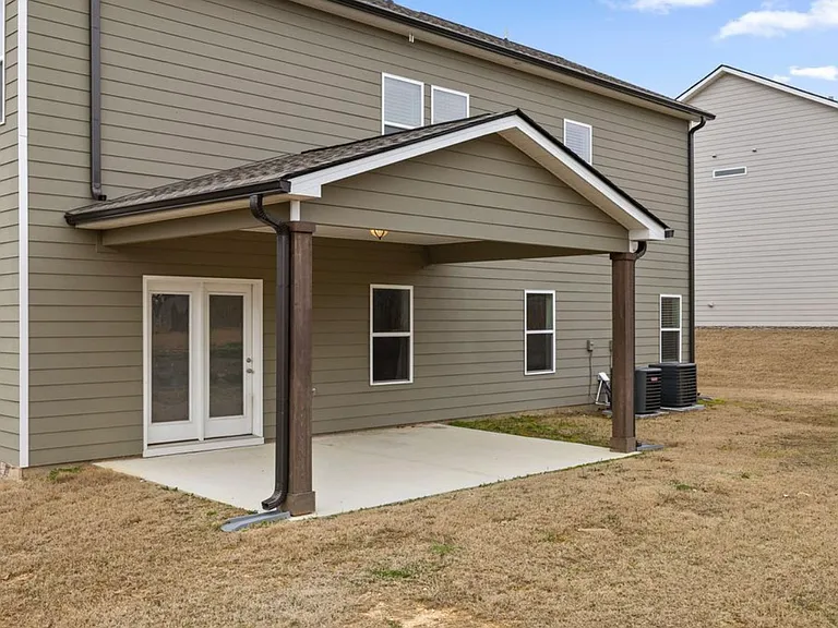 4787 Wellesley Dr — Photo 37
