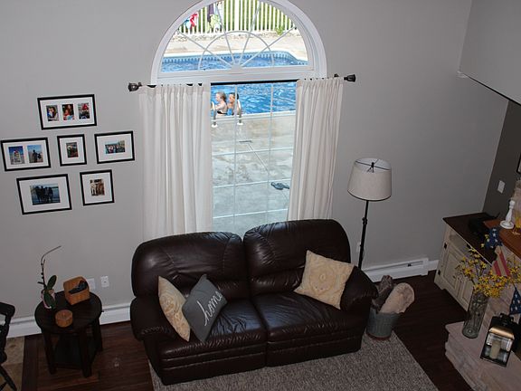 3rd image of 56 Hill Terrace Dr