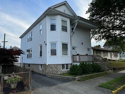 206-208 Shaw St, New Bedford, MA, 02745