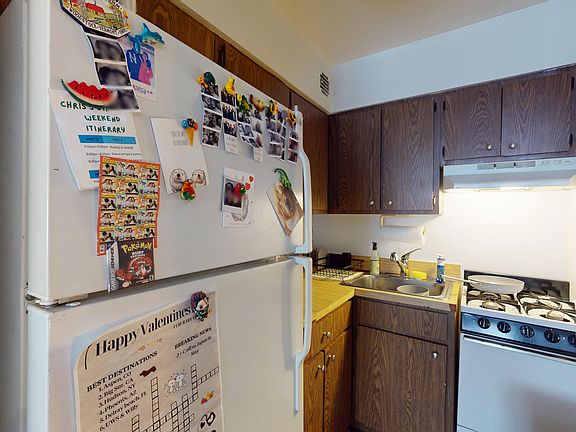 5th image of 46 W 85th St APT 3C