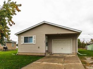 1261 Myrna St, Defiance, OH 43512