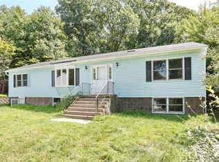13 Woodland Pl, Airmont, NY 10952