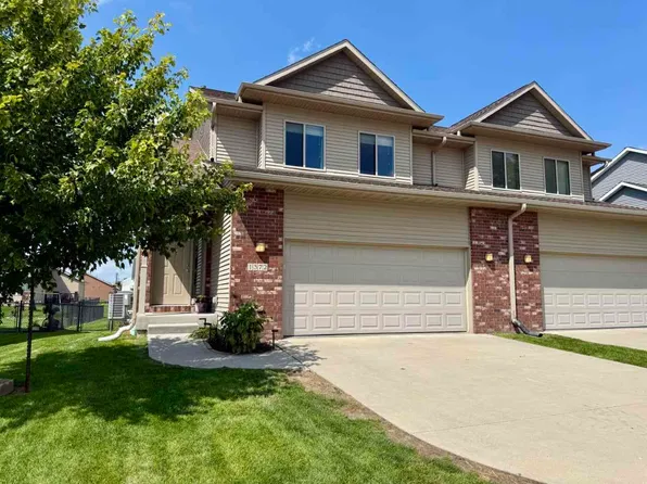1372 Whipple Ct, North Liberty, IA 52317