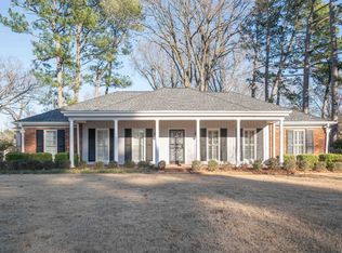 1666 Oak Hill Rd, Germantown, TN 38138