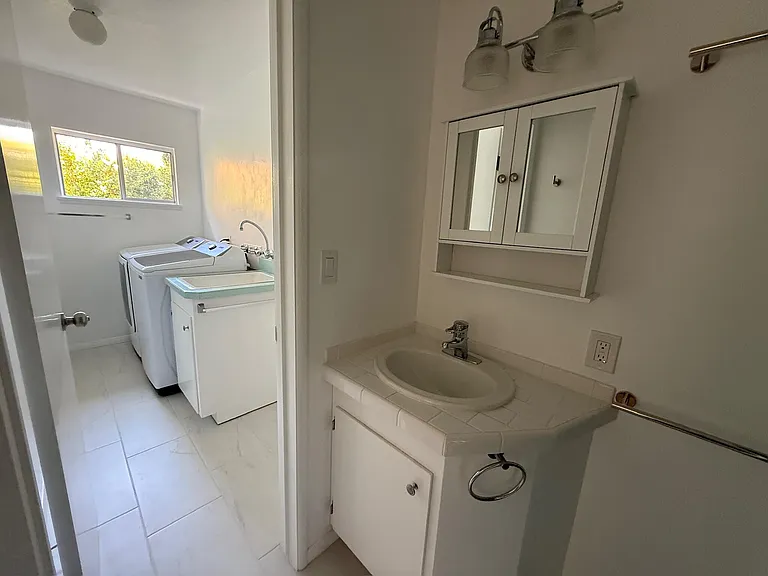 630 Tabor Ln — Photo 14