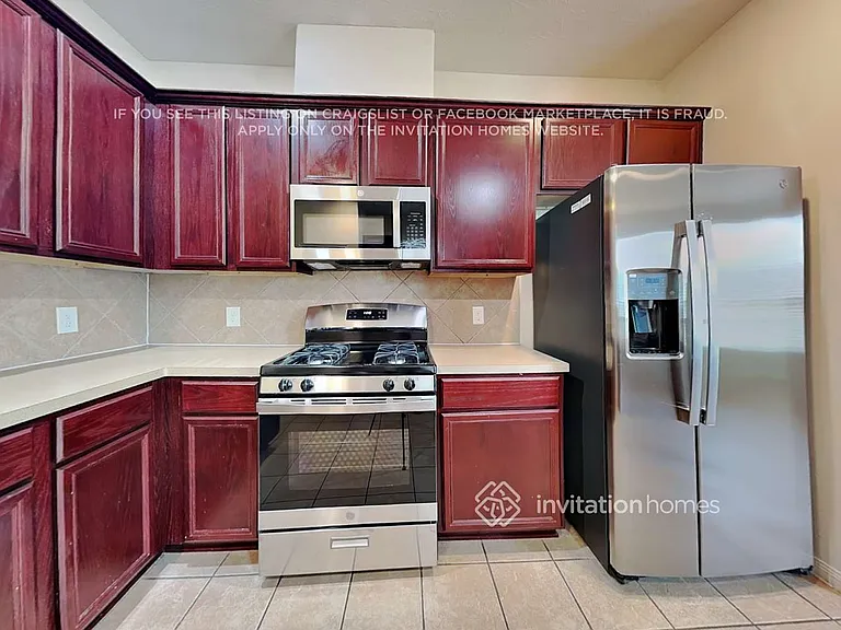 1023 Doubletree Glen Dr — Photo 7