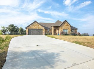 3015 Louie Ln, Springtown, TX 76082