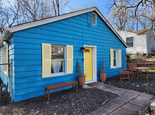 9328 McGee St, Kansas City, MO 64114