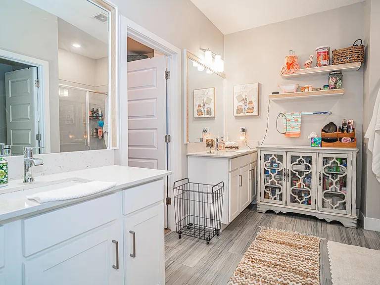 9882 Campanula Ct — Photo 17