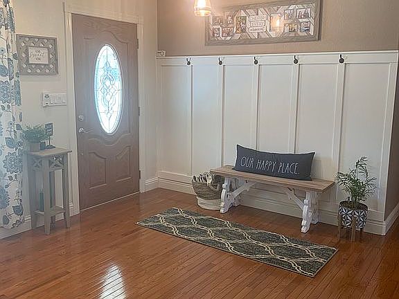 2nd image of 3367 Maravilla Dr
