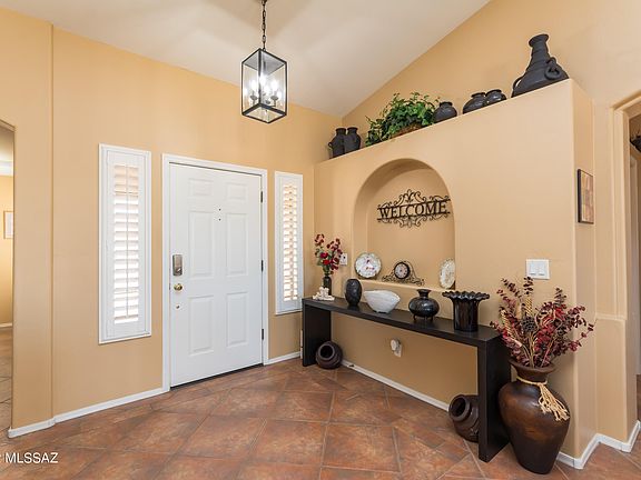 4th image of 5651 N Sunset Heights Ct