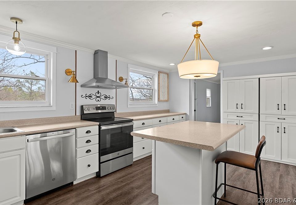 1st image of 862 Malibu Rd