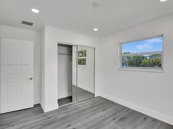 3rd image of 20120 NW 34th Ave