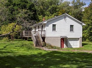 401 W Dover Rd, Pawling, NY 12564