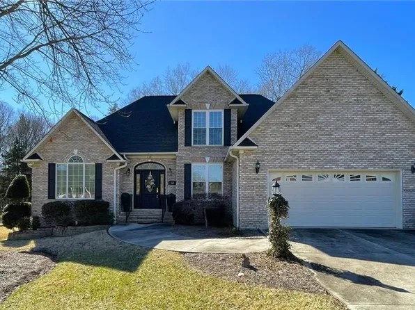 114 Alison Ln, Archdale, NC 27263