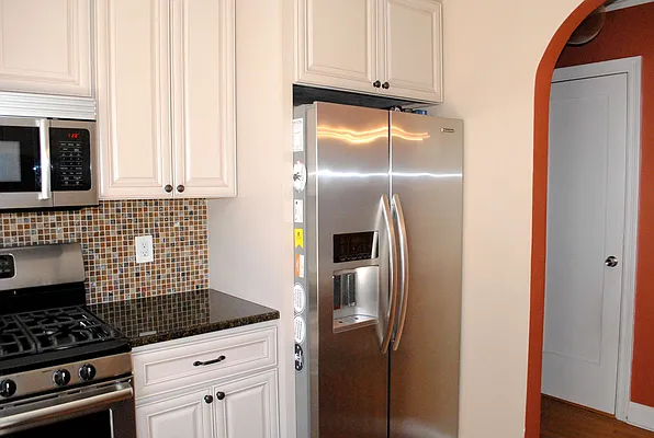 Sold by Landmarc Group | media 38