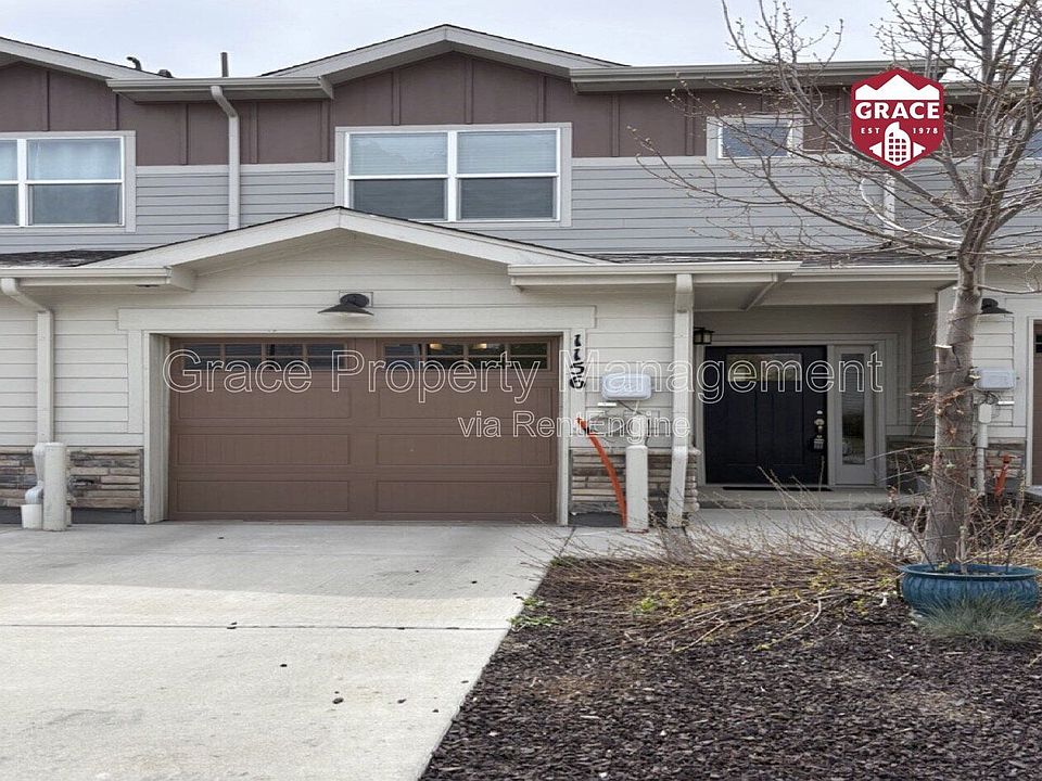 1st image of 1156 Oak Cir